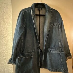GAP Women's Blue Denim Jacket